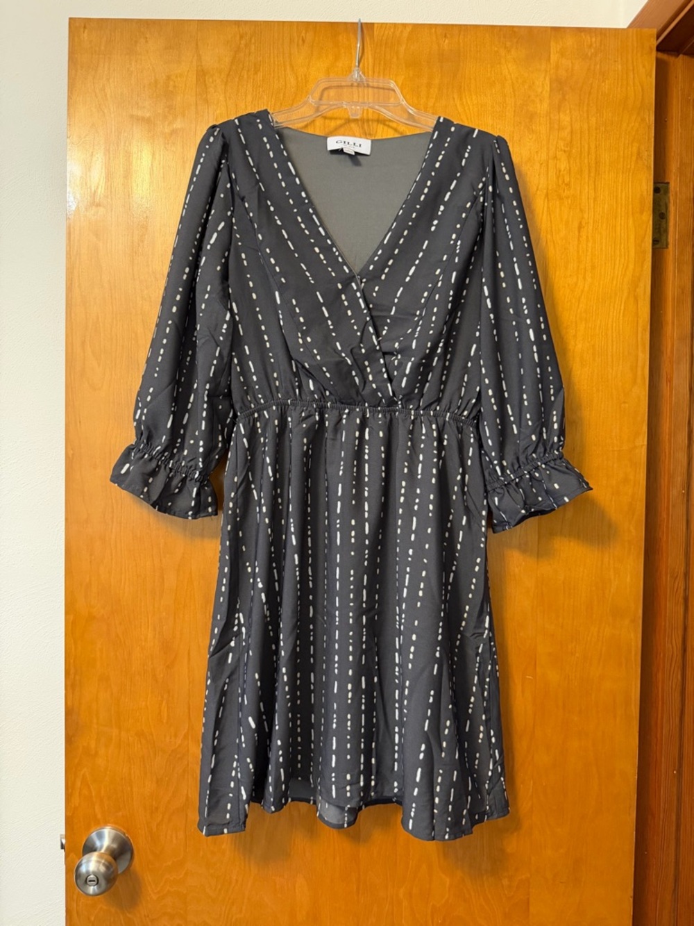 Gilli Gray Dot-Striped Three-Quarter Sleeve Mini Dress Size S